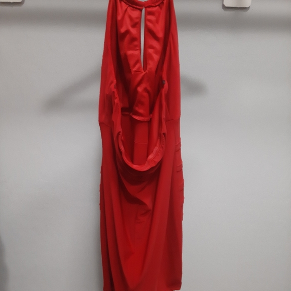 Dress - Picture 3 of 4